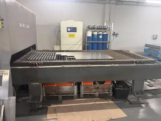 Волоконный лазер BAIWEI BW-G3015 1,5 кВт