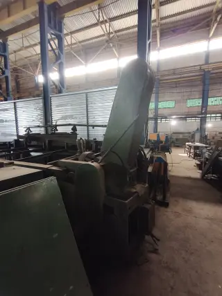 Продам станок бесцетрово-шлифовальный