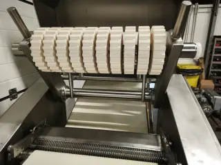 Шкуросъемная машина Weber ASC 560
