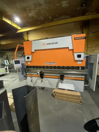 Гидравлический листогибочный пресс ERMAKSAN POWER BEND PRO 3100-100