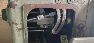 Токарный автомат 1б240-6