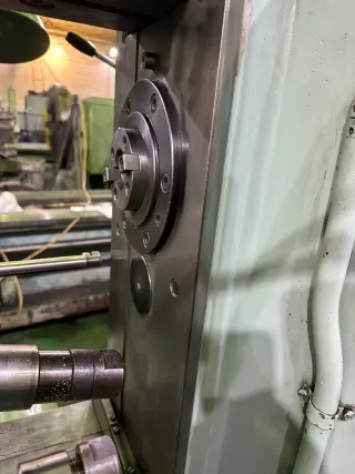 Широкоуниверсальный фрезерный станок (аналог 6т82ш) Jarocin FWD32JM