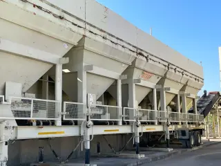 Мобильный асфальтный завод Intrame UM260 (260 т/ч) 2000 г.в