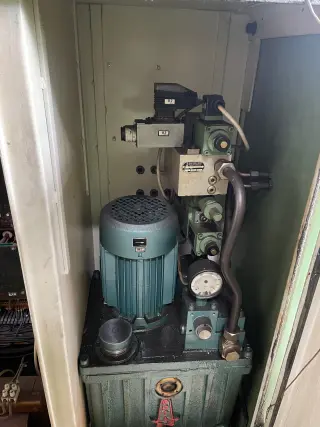Фрезерный станок с ЧПУ AG400CNC