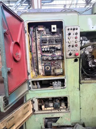 Зубофрезерный станок авс в12 1469 (аналог 5в312) 181