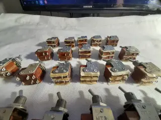 Тумблер МТ3