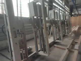 Пресс гидравлический для склеивания оконного бруса, 6метров, MODSL 1-6000-STROMAB