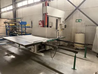 Машина для вертикальной резки поролона ELQ-4L