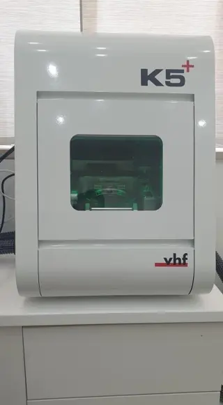 VHF K5+ 5-Axis Dry Dental milling machine