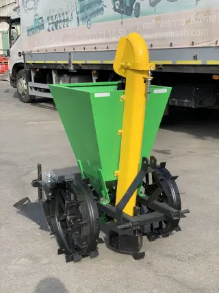 Картофелесажалка двухрядная СКН-180/300 D-pol (аналог Bomet)