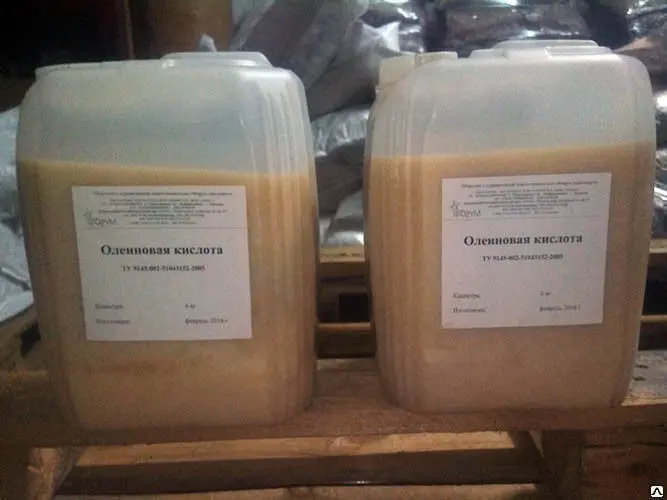 олеиновую кислоту