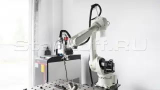 Роботизированный комплекс лазерной сварки металла ROBOT XTW-1000/Raycus