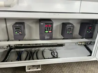 Кромкооблицовочный станок KDT KE 465 JSK