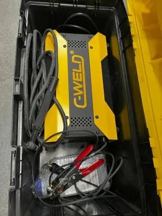 Аппарат для очистки сварочных швов C-WELD X10 AC/DC