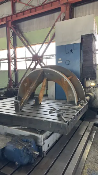 Горизонтально-расточной KOLB HB 80 в хорошем состоянии, с ЧПУ ФМС 3200