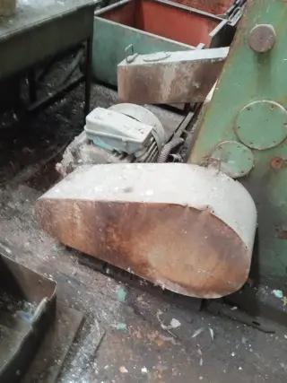 Токарно-винторезный станок РТ-263112 РМЦ8000