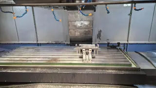 Обрабатывающий центр с ЧПУ DOOSAN VM 960L