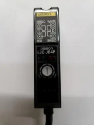 E3C-JB4P Omron - Усилитель для E3C датчика