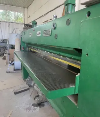 Гильотинные ножницы для шпона josting