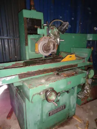 Плоскошлифовальный станок URB-750A
