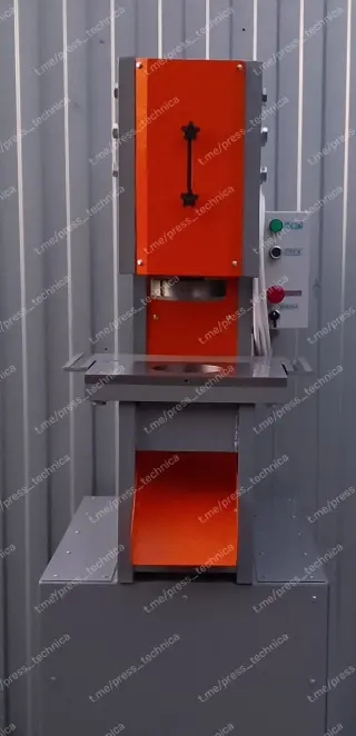 Пресс пробивной гидравлический,30тонн
