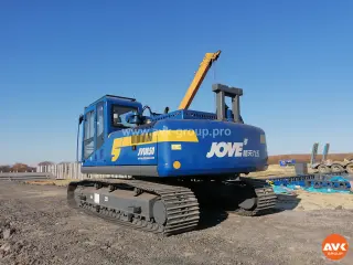Полноповоротная сваебойная установка