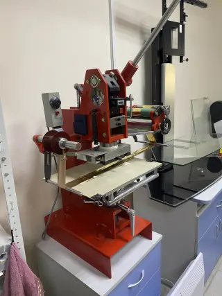 Ручной электрический пресс для горячего тиснения TC-800T