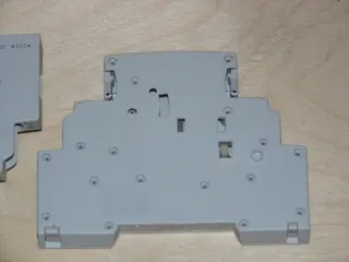 Дополнительный контакт Siemens 3RV1901-1A
