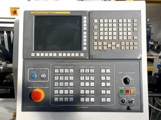 Автомат продольного точения Hanwha XDI32-N
