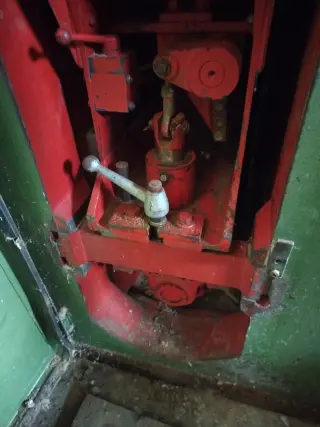 Шлифовальный станок Butfering 1300