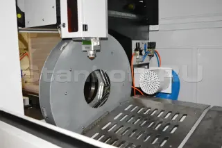 Оптоволоконный лазер для резки труб XTC-T230/1000 Raycus