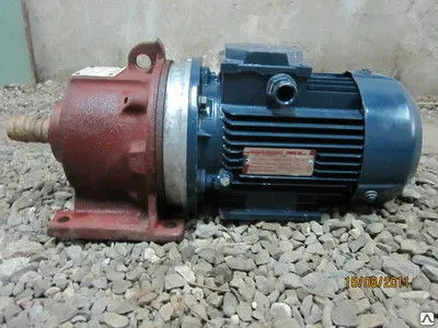 Мотор редуктор 3МП31,5-35-117-110-0,55 Квт