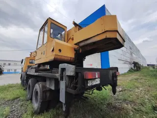 Автокран Ивановец 25 тонн 45717А-1