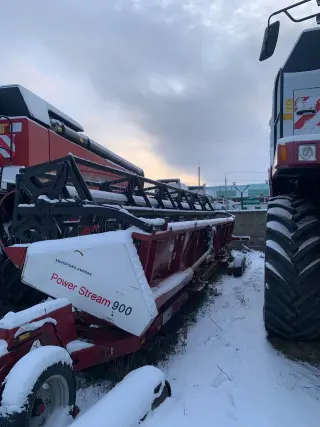Комбайн зерноуборочный Ростсельмаш TORUM-750