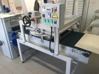 Автоматический шлифовальный станок