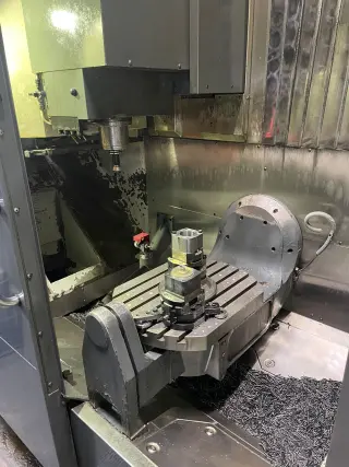 Фрезерный станок Haas UMC-750