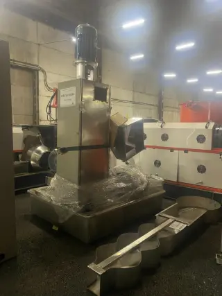 Линия грануляции полимеров с пласткомпактором SJ 150/150 SKGM+