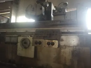 Станок плоскошлифовальный 3Л722