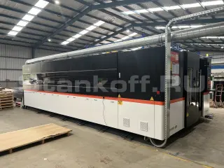 Высокомощный оптоволоконный лазерный станок в защитной кабине XTC-2560GP/30000 Raycus