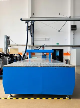 Фрезерный станок с ЧПУ KIMLA BPF 2070