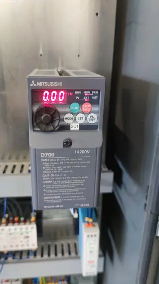 Полуавтоматическая машина для упаковки паллет GEMA GP 100