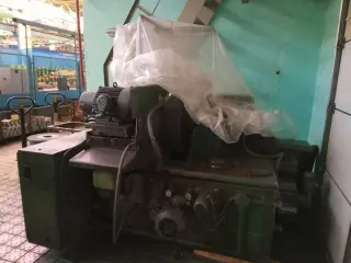 Станок круглошлифовальный 3Б151
