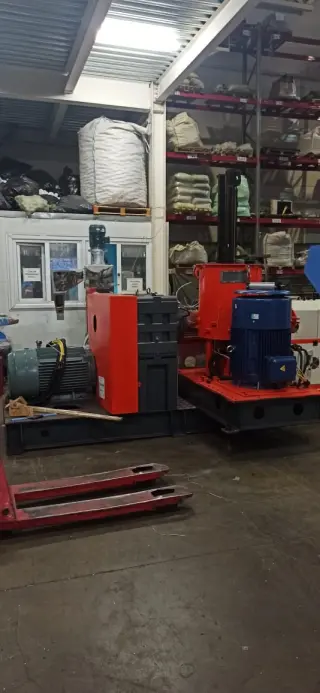 Линия грануляции мягких отходов SJ2 150/150 SKGM