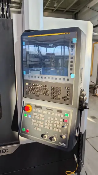 Вертикальный фрезерный обрабатывающий центр SMEC MCV 5500