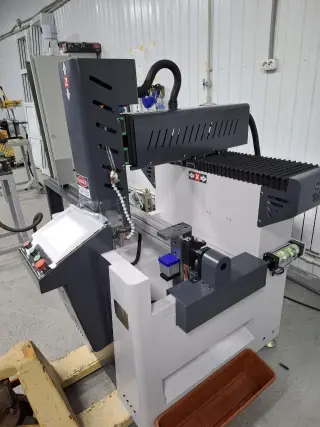 Фрезерный станок ЧПУ для окон и дверей CNC 600 (поворотный стол +90/0/-90)
