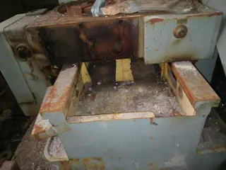 Зубодолбежный станок КСЗ-242
