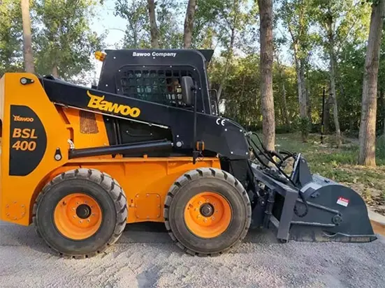 Минипогрузчик с бортовым поворотом BAWOO BSL400