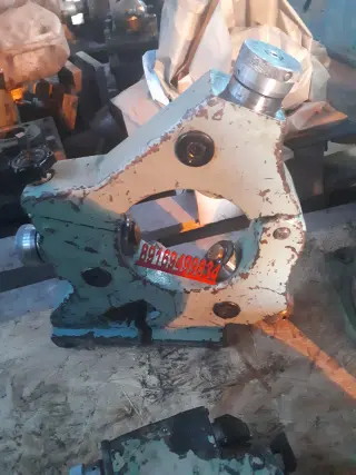 Люнет круглошлифовального станка