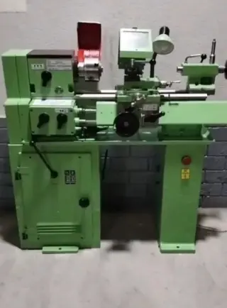 Токарный станок тв-7