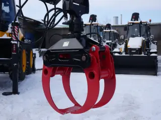 Лесозахват маятниковый на экскаватор-погрузчик MST, Bobcat, JCB и другие